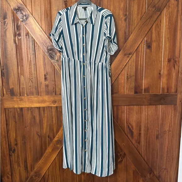 Torrid Maxi Rayon Slub Button Front Godet A-line Dress Strip Blue 00 - Picture 1 of 9